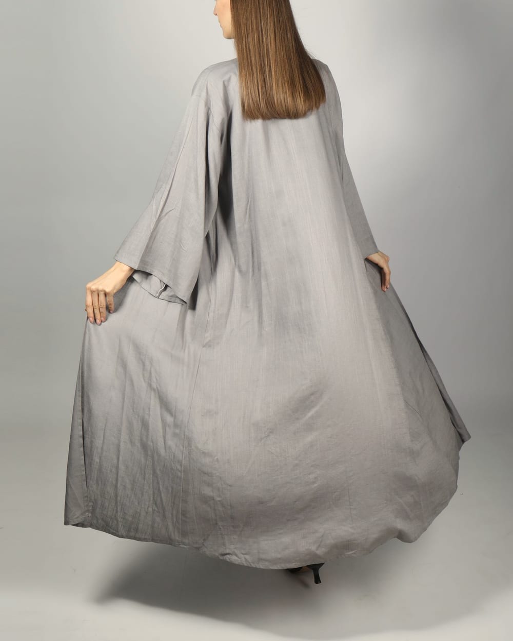 Front-Zip Elevated Cape black